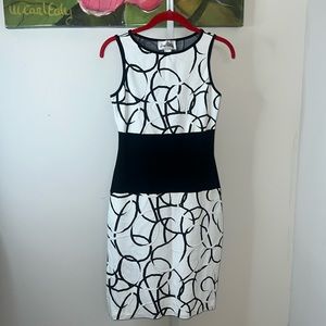 Joseph Ribkoff Size 4 Black & White Sheath Dress